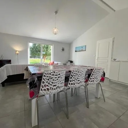 Maison 4 Pieces 6 Couchages Georges D'oleron Sgo000-075 Villa